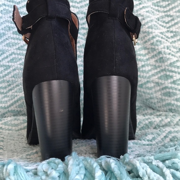 Bella Marie Open Toe Bootie - Picture 3 of 5